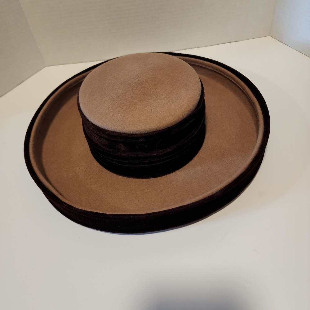Gwenn Pennington Exculsive  Hat - Picture 7 of 8